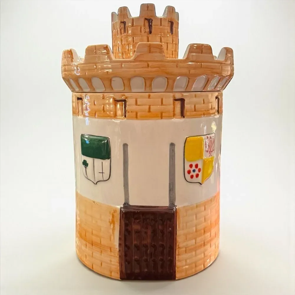 Williams Sonoma Grand Cuisine Ceramic Castle Cookie Jar Italy